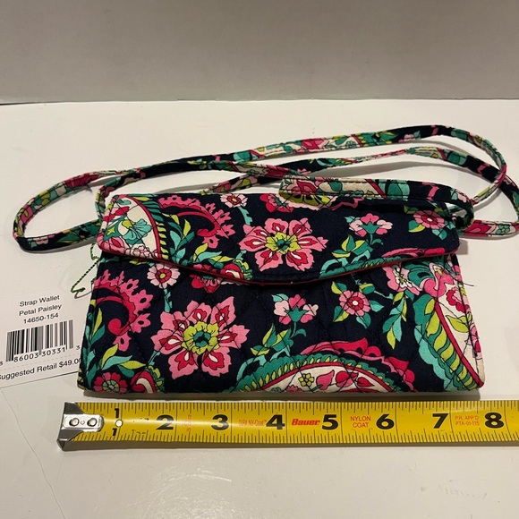 NWT Vera Bradley Strap Wallet Petal Paisley Quilted Wristlet - Picture 8 of 16